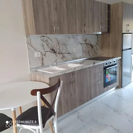 Apartmán Shkoze *